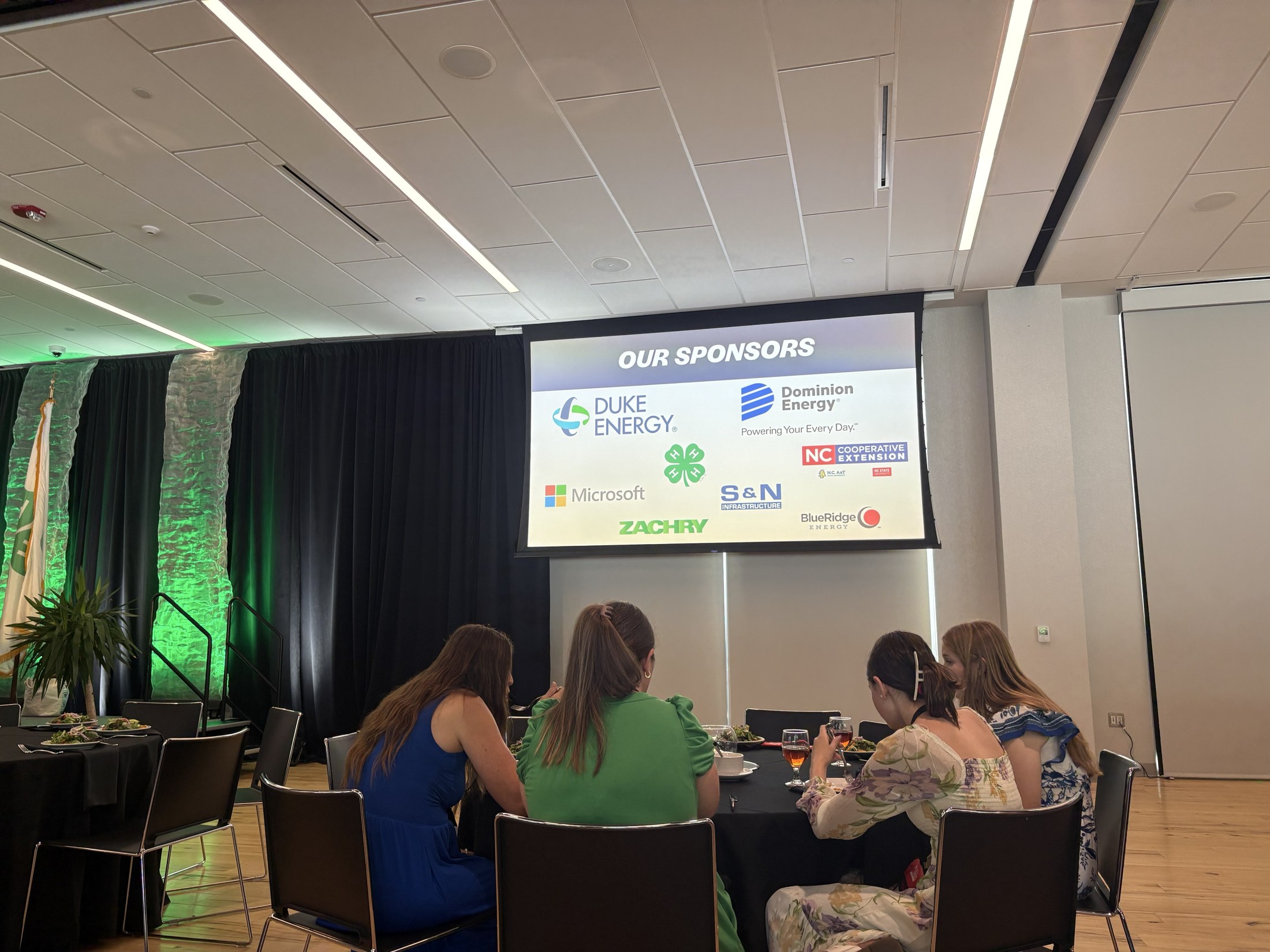 79th Electric Congress - sponsor presentation during the banquet.